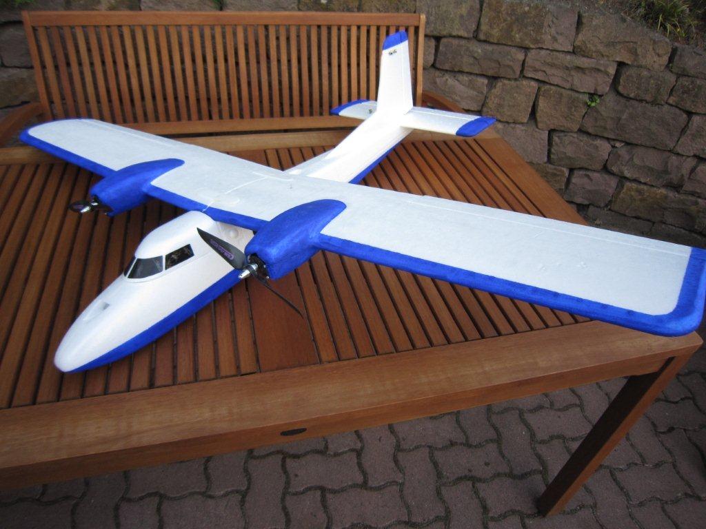 File:TwinStar stspies1.JPG