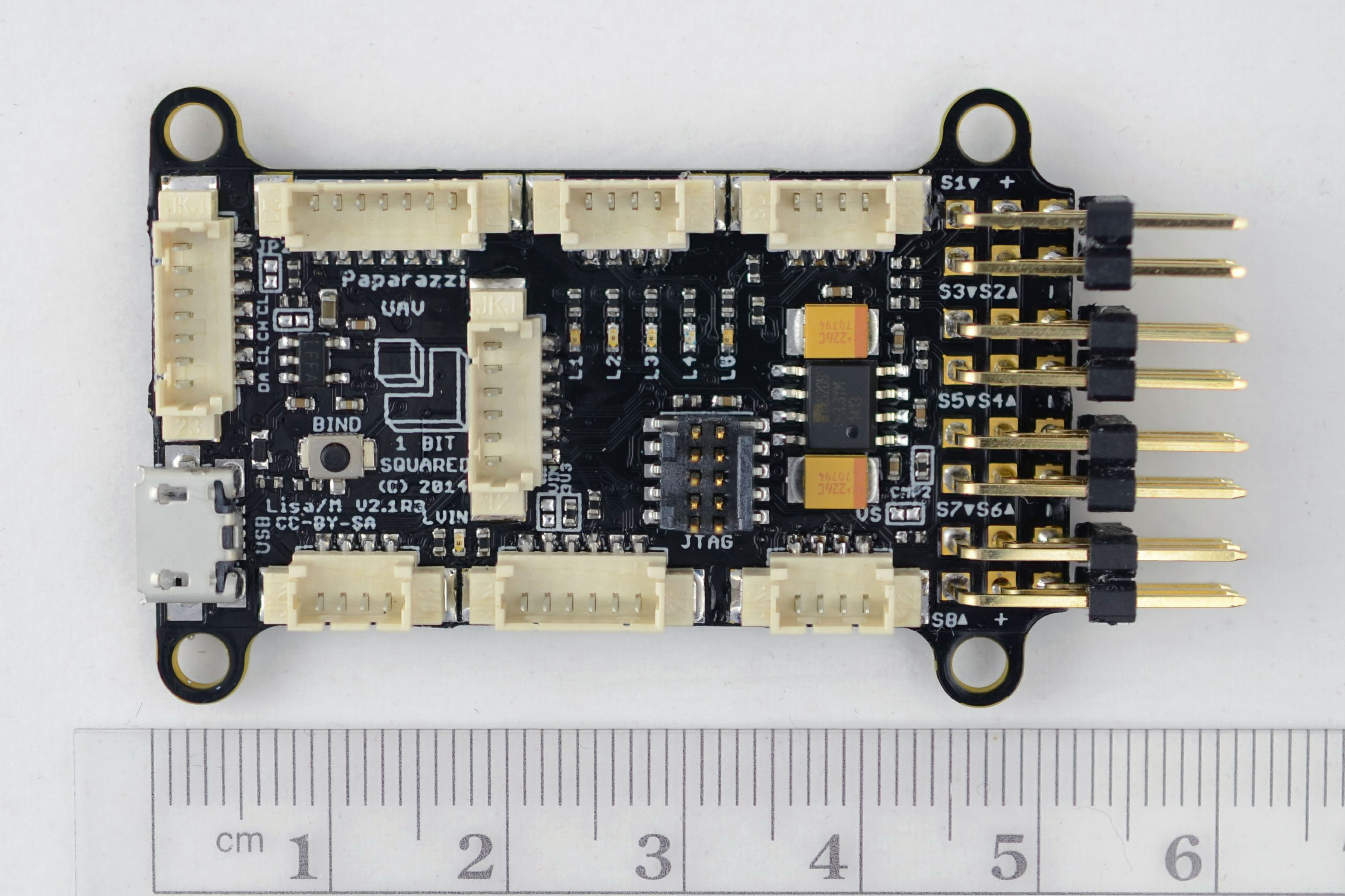 File:LisaMX V2 1 top.jpg