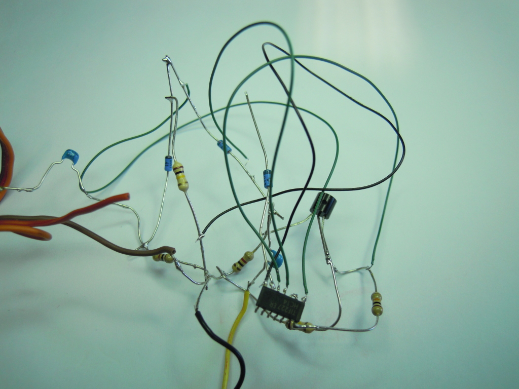 File:MeekPE v0-00 ugly test.jpg