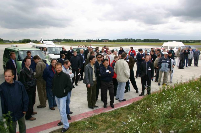 File:Emav04 02.jpg