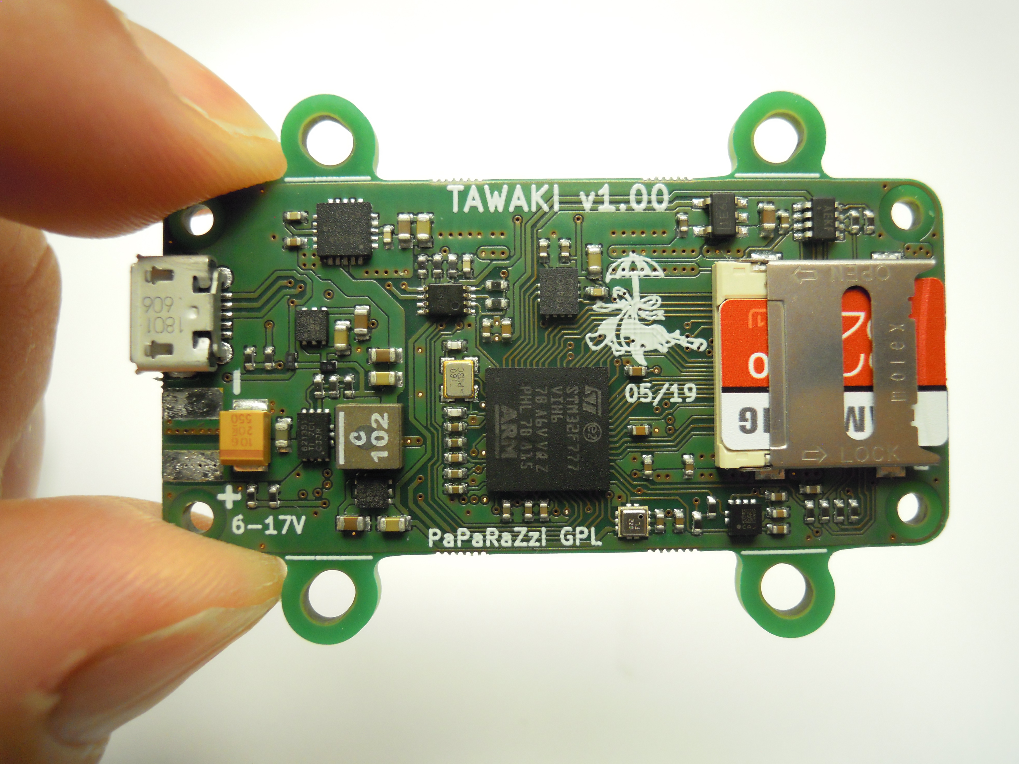 File:Tawaki v100 top hand.JPG