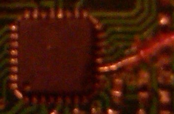File:Corona Synthesized Receiver 72Mhz top atmel.jpg