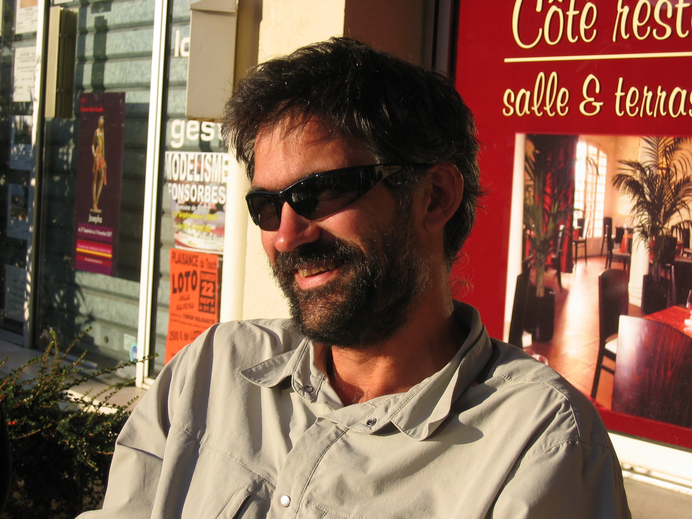 File:Shades.jpg